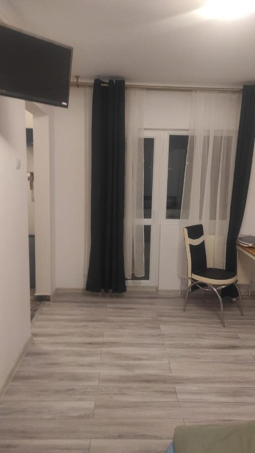 Apartamento Garsoniera Turda Valeria Exterior foto